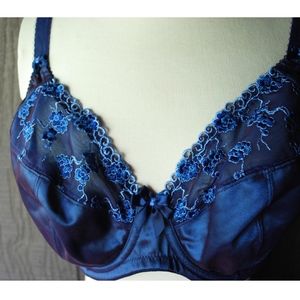 NWOT Elomi 36FF Bra